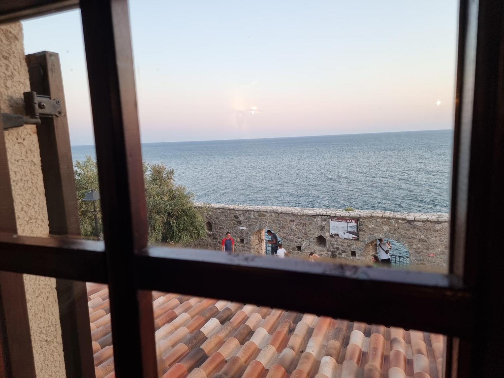 Kulla E Balshajve Hotel Ulcinj Exterior foto