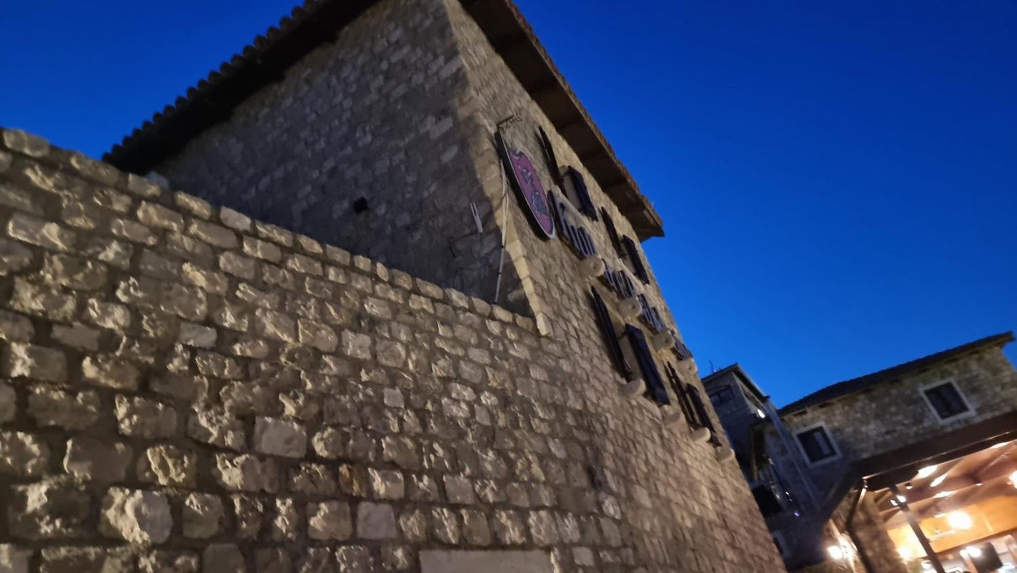 Kulla E Balshajve Hotel Ulcinj Exterior foto