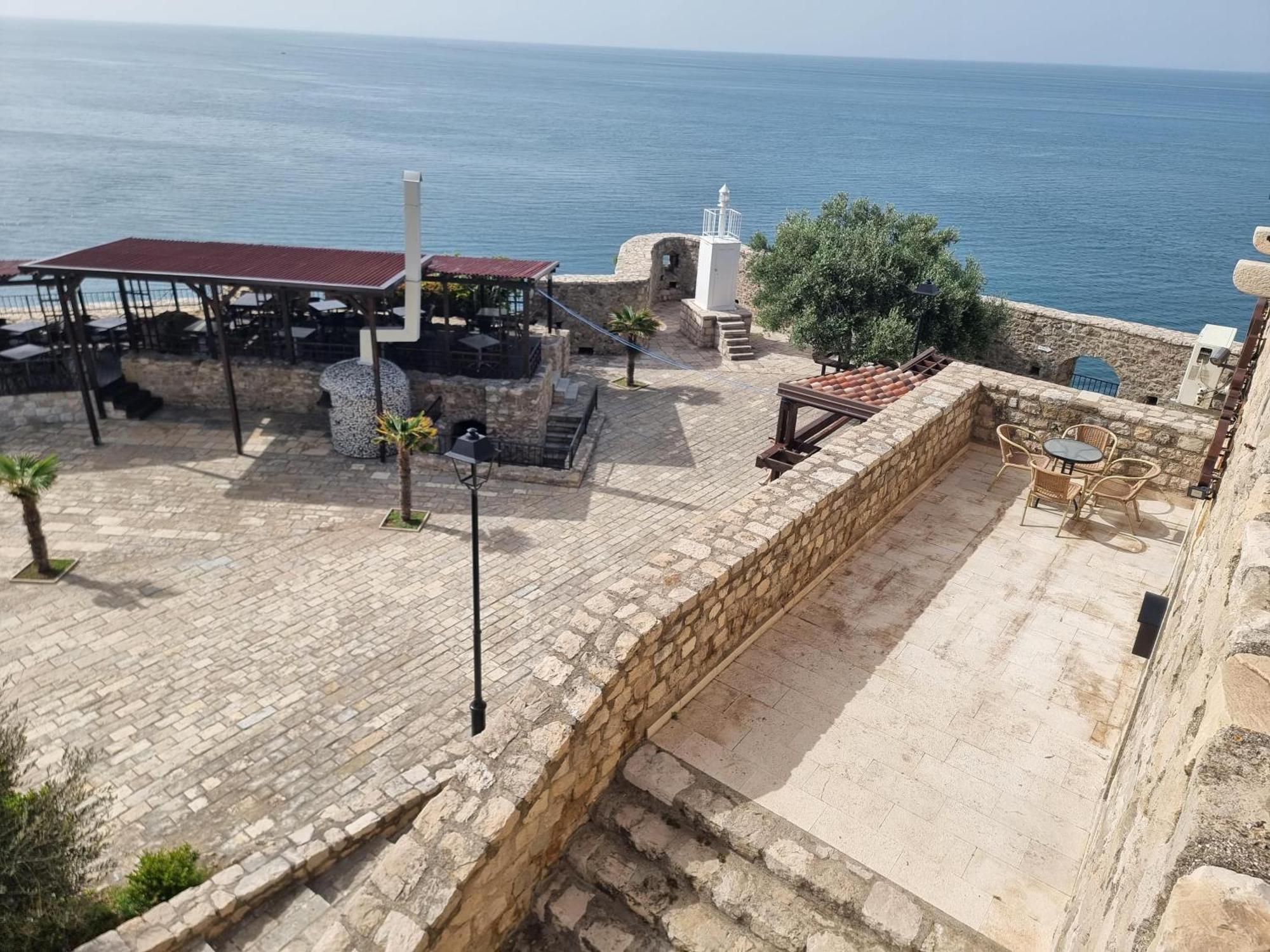 Kulla E Balshajve Hotel Ulcinj Exterior foto